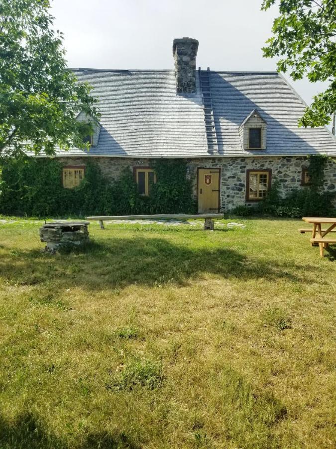 Auberge Le P'Tit Bonheur Saint-Laurent-de-l'ile d'Orleans Zewnętrze zdjęcie