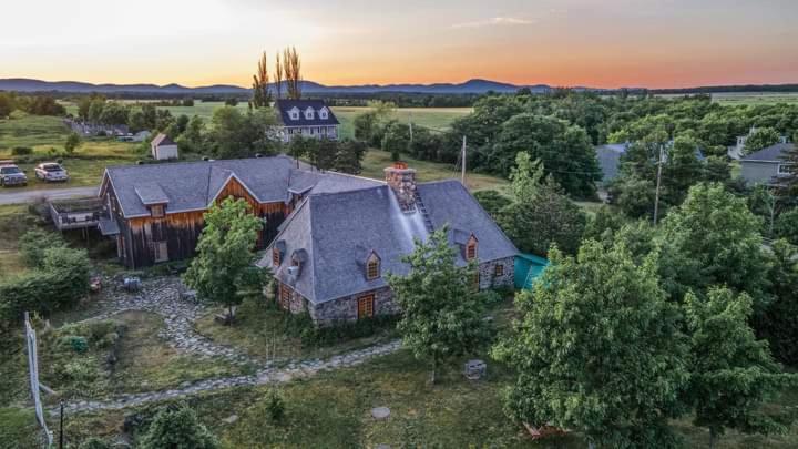 Auberge Le P'Tit Bonheur Saint-Laurent-de-l'ile d'Orleans Zewnętrze zdjęcie