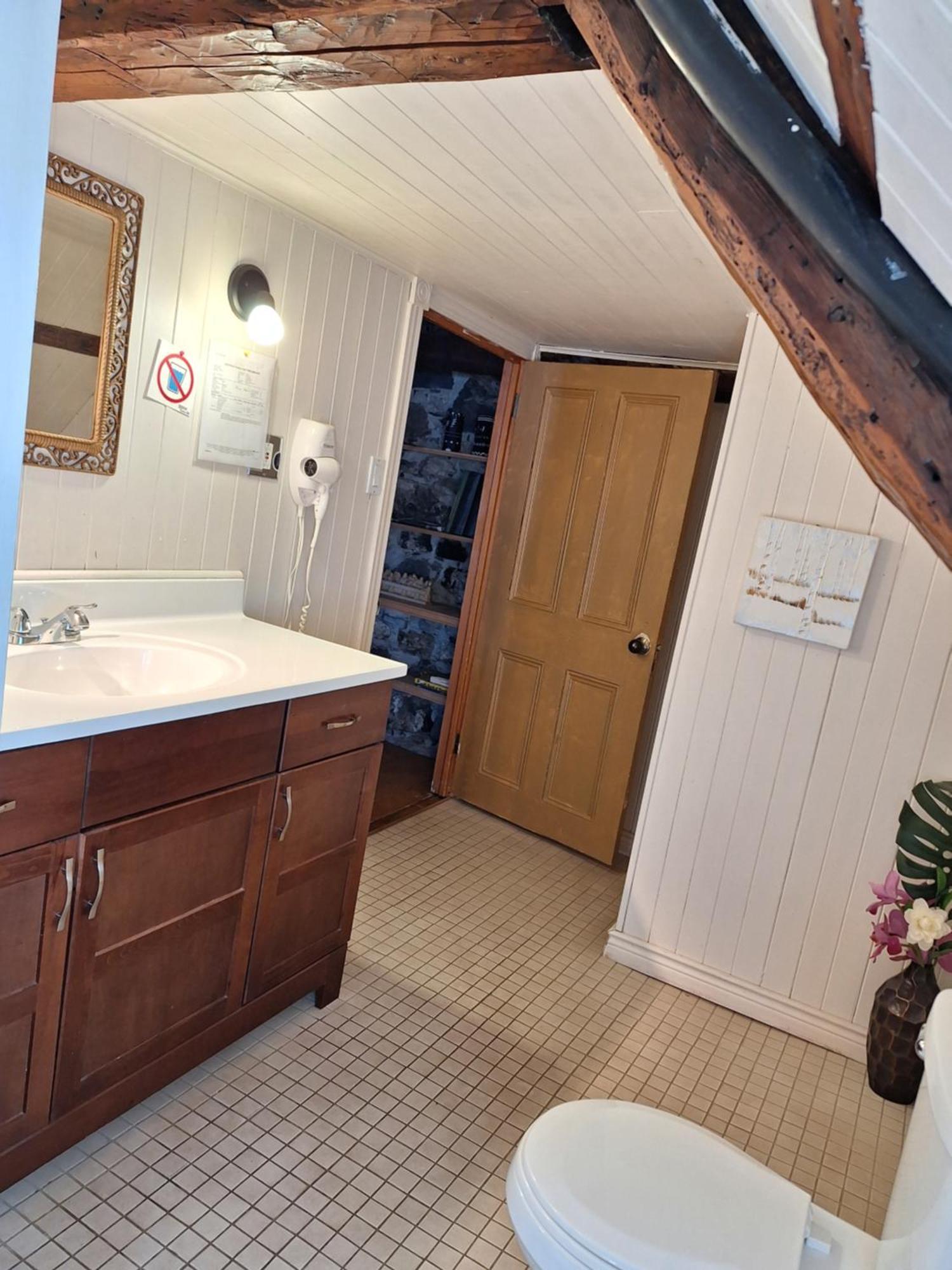 Auberge Le P'Tit Bonheur Saint-Laurent-de-l'ile d'Orleans Zewnętrze zdjęcie
